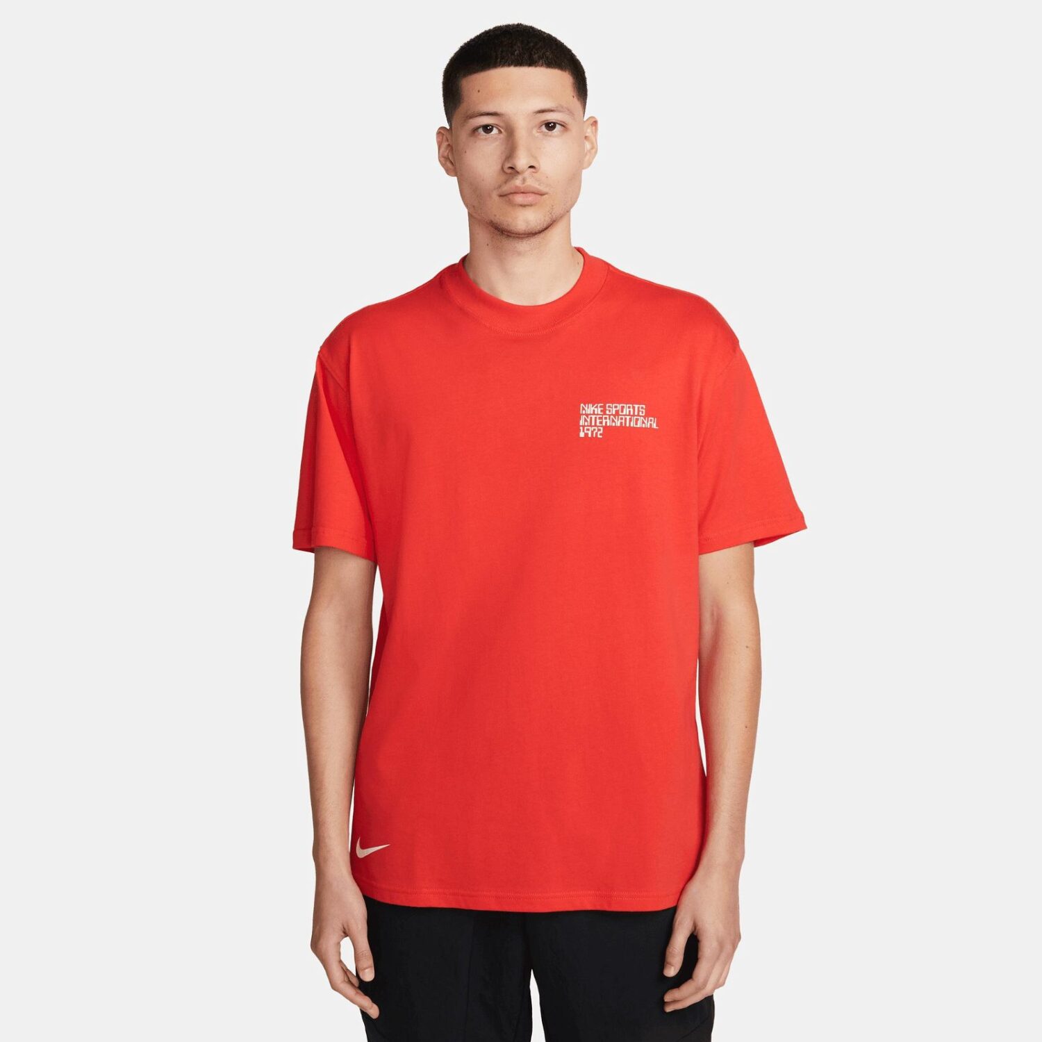 تیشرت مردانه نایکی Sportswear Circa Graphic - قرمز