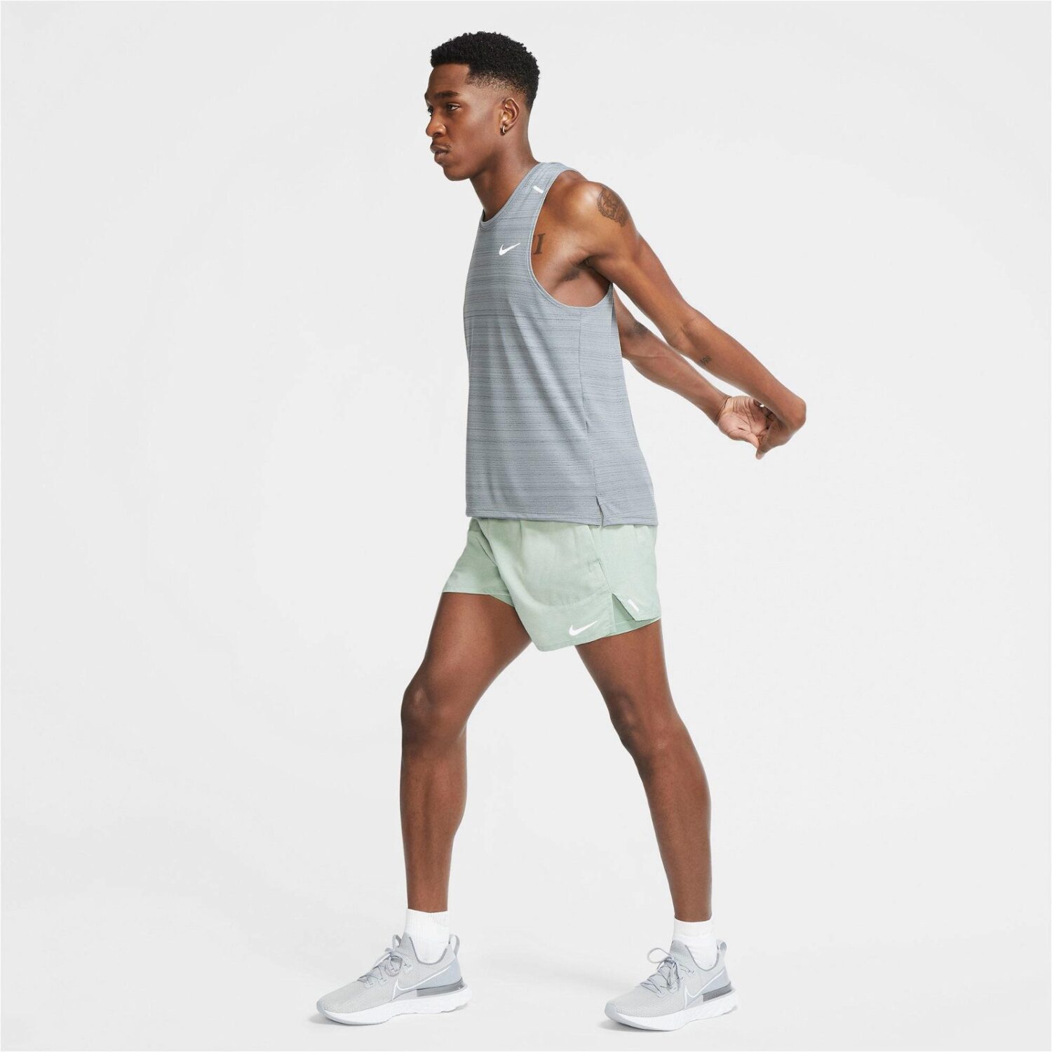 رکابی مردانه نایکی Dri-Fit Miler Tank - خاکستری