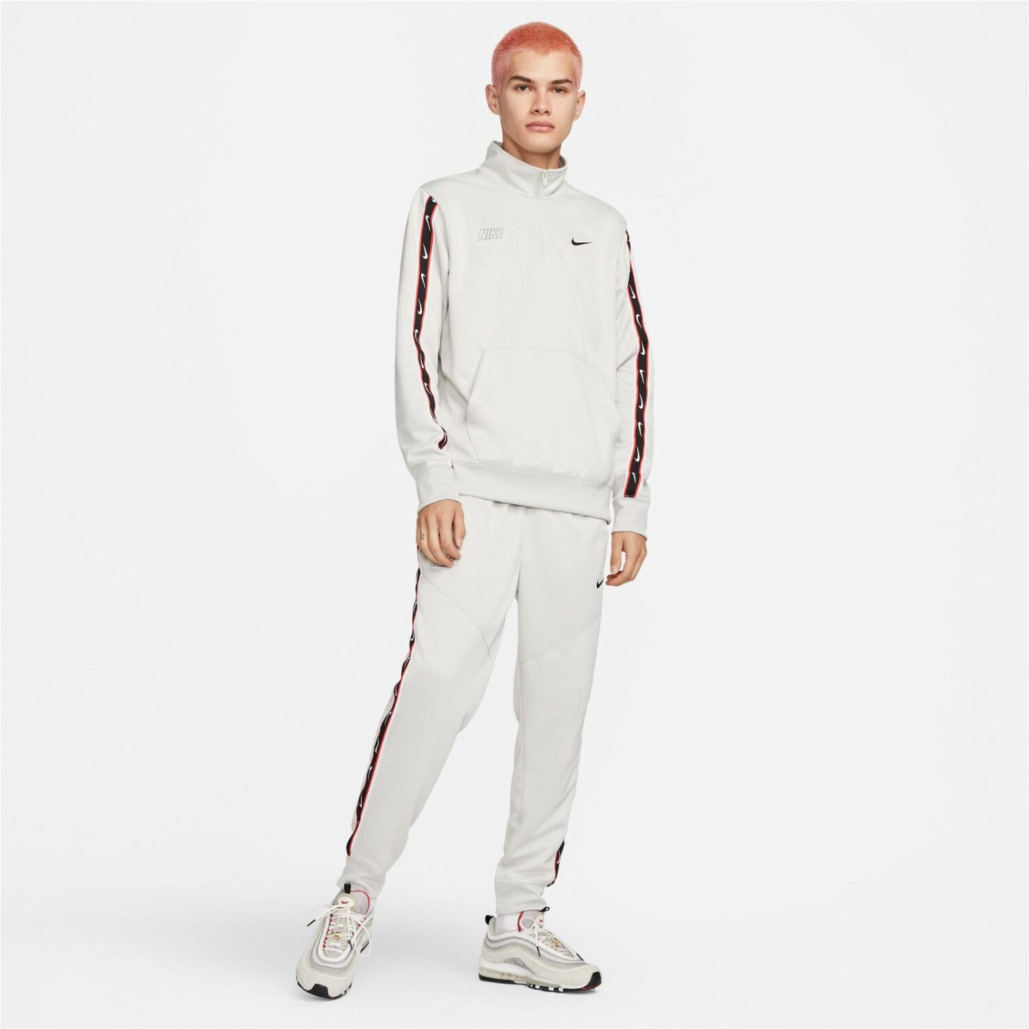 شلوار  مردانه نایک Sportswear Repeat Jogger - بژ