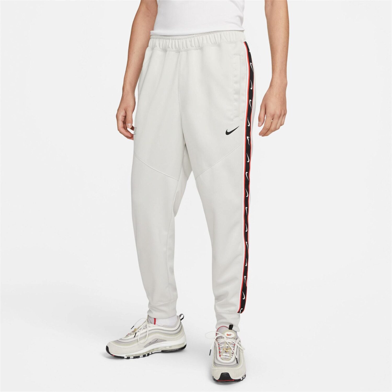 شلوار  مردانه نایک Sportswear Repeat Jogger - بژ