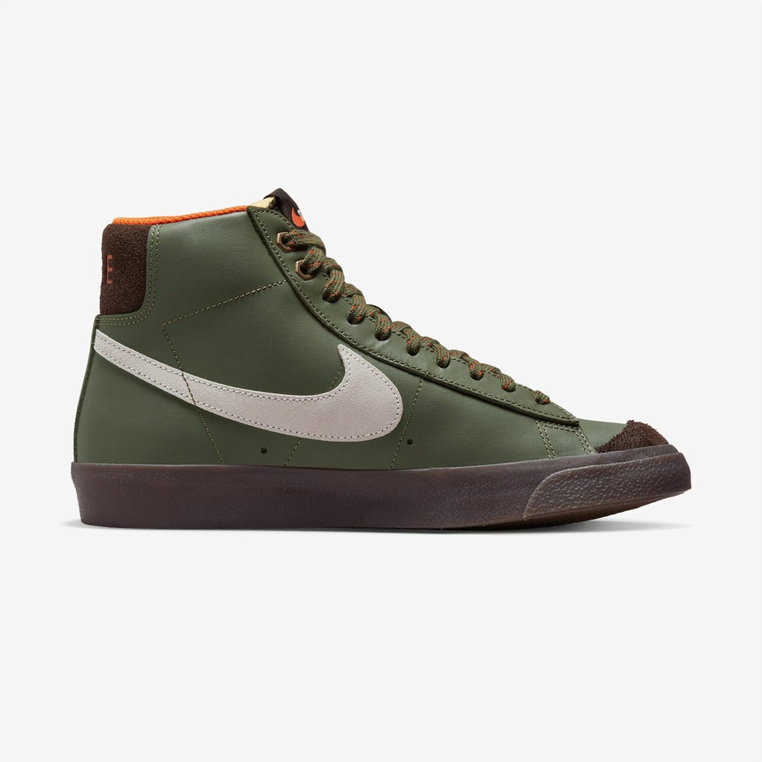 کفش مردانه نایک Blazer Mid '77 Vintage - خاکی
