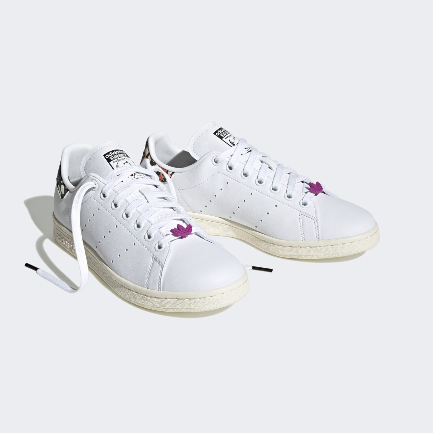 اسنیکر آدیداس زنانه Stan Smith - سفید