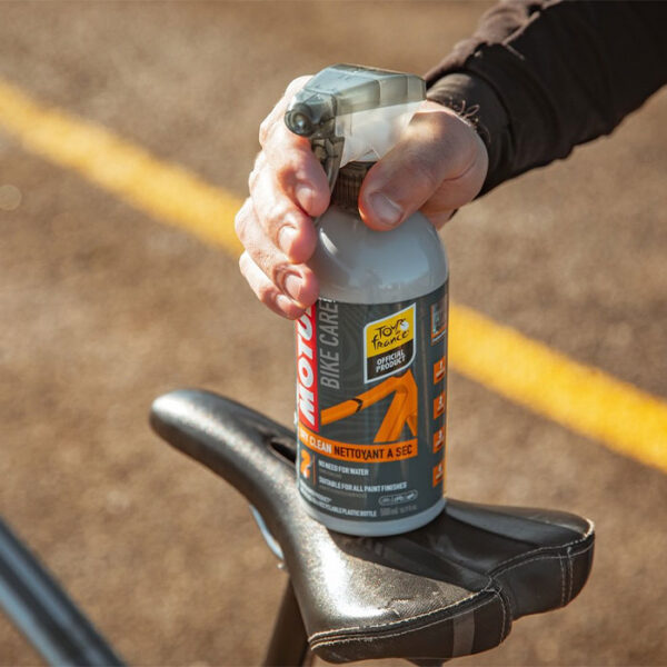 اسپری-تمیزکننده-خشک-دوچرخه-موتول-Bike-Care-Dry-Clean-–-1حجم-۵۰۰-میلی‌لیتر