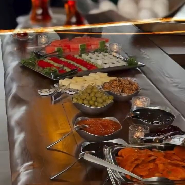 میز صبحانه